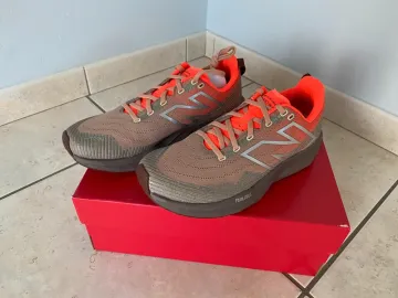 Used New Balance FuelCell Venym bike — image 1 of 7