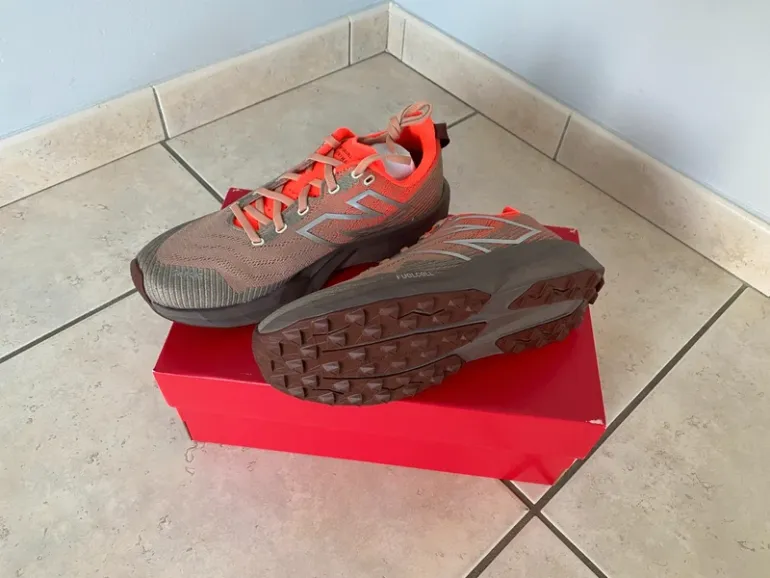 Used New Balance FuelCell Venym bike — image 2 of 7