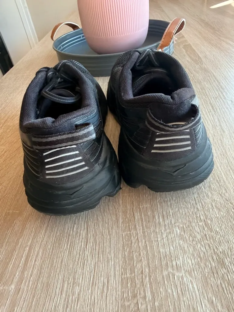 Used Hoka Shoes bike — image 4 of 8