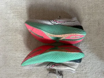 Used Saucony Endorphin Pro 3 bike — image 7 of 8