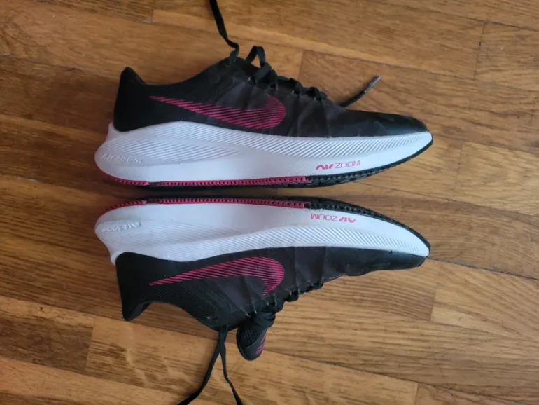 Used Nike Zoom Winflo 38 bike — image 6 of 6