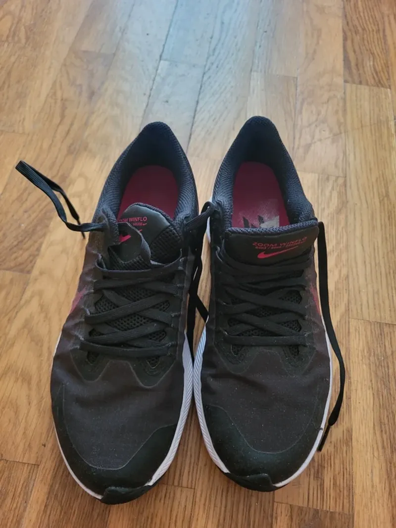 Gebrauchtes Nike Zoom Winflo 38 Running Shoes