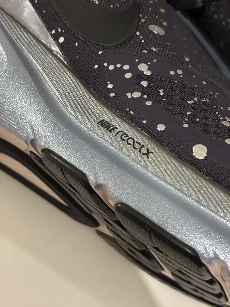 Nike Structure 26 SE bike usato — immagine 5 di 7