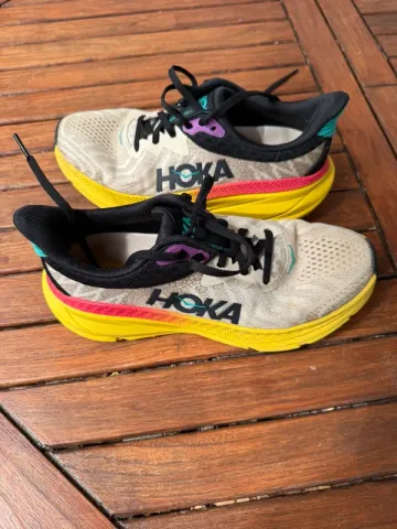 Used Hoka Challenger 7 bike — image 5 of 6