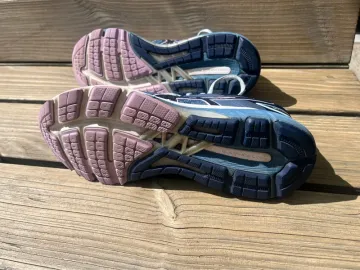 Asics GT-4000 2 bike d'occasion — image 4 sur 6