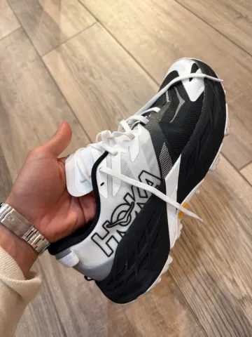 Tweedehands Hoka Megagrip bike — afbeelding 4 van 9