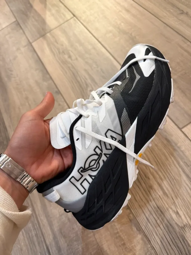 Tweedehands Hoka Megagrip bike — afbeelding 4 van 9