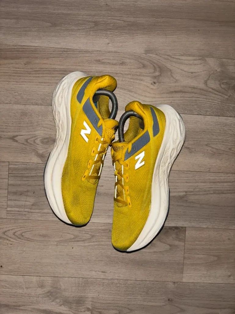 Used New Balance 1080v13 bike — image 2 of 3