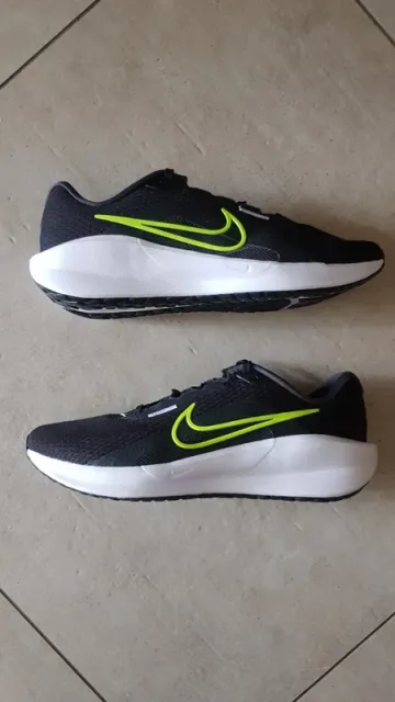 Used Nike Sport Shoes bike — image 1 of 5
