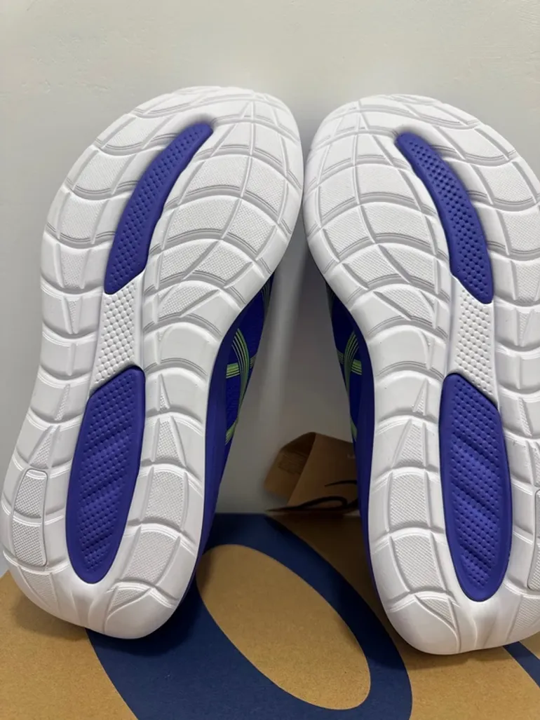 Used Asics Gel Cumulus 28 bike — image 4 of 5