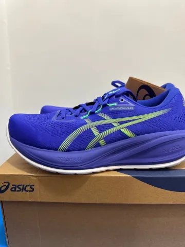 Used Asics Gel Cumulus 28 bike — image 3 of 5