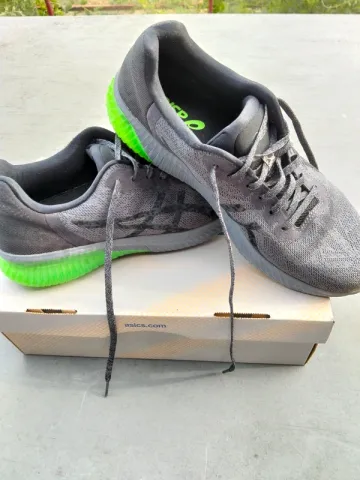 Asics Gel Kenun bike d'occasion — image 2 sur 2