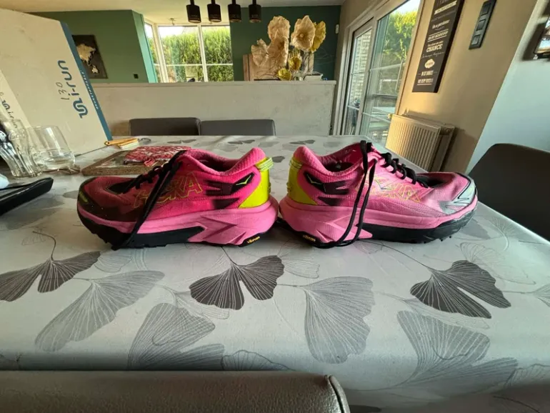 Used Hoka Mafate 5 bike — image 1 of 6