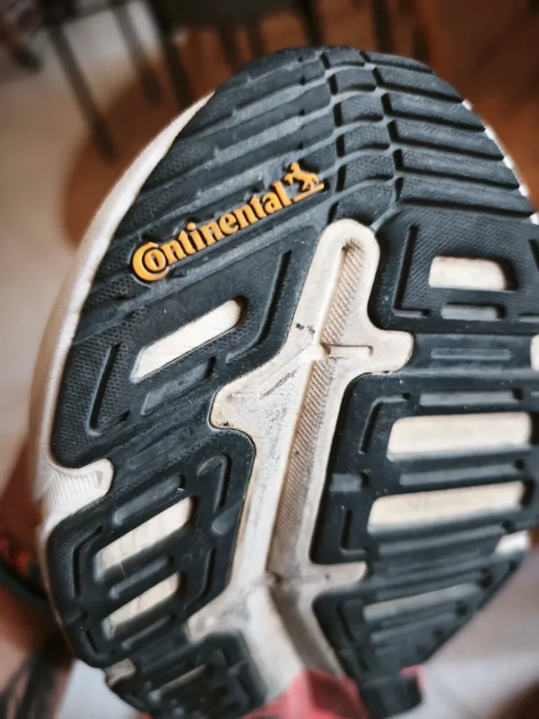 Used Continental Adistar Refuel bike — image 13 of 14