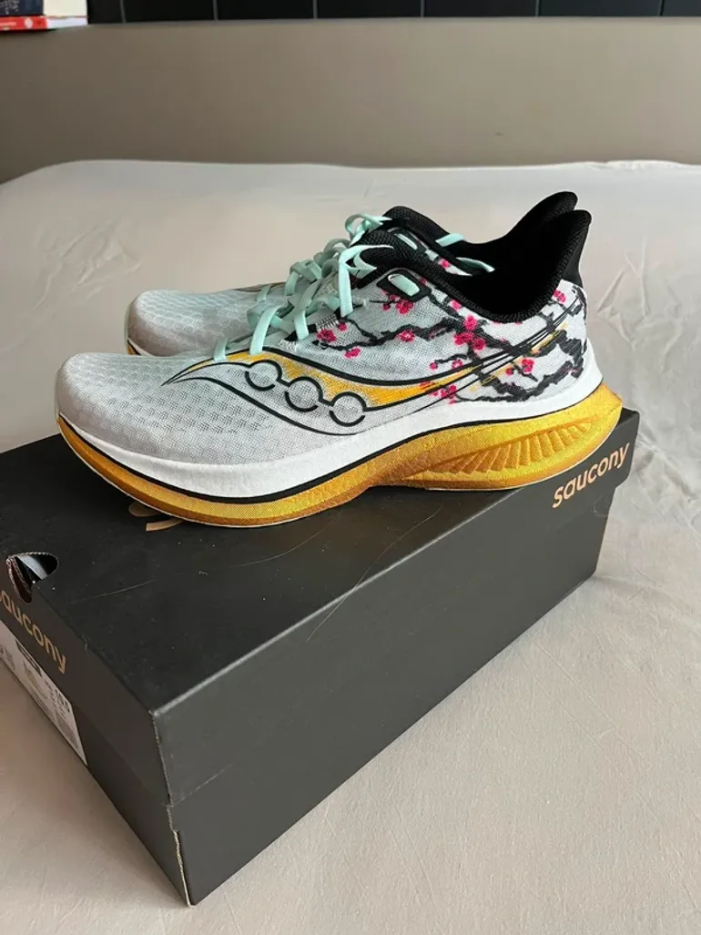 Used Saucony Endorphin Speed 5 bike — image 4 of 4
