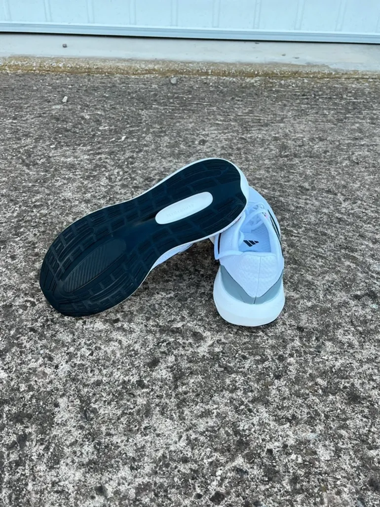 Used Adidas Running Shoes bike — image 3 of 7