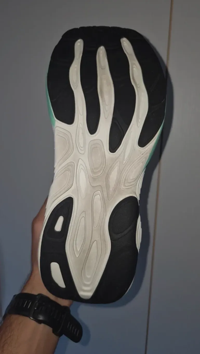Used New Balance 880 v15 bike — image 5 of 10