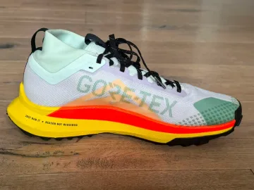 Used Pegasus React Trail 4 Gore Tex bike — image 10 of 13
