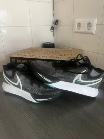 Used Nike hardloopschoenen bike — image 2 of 4