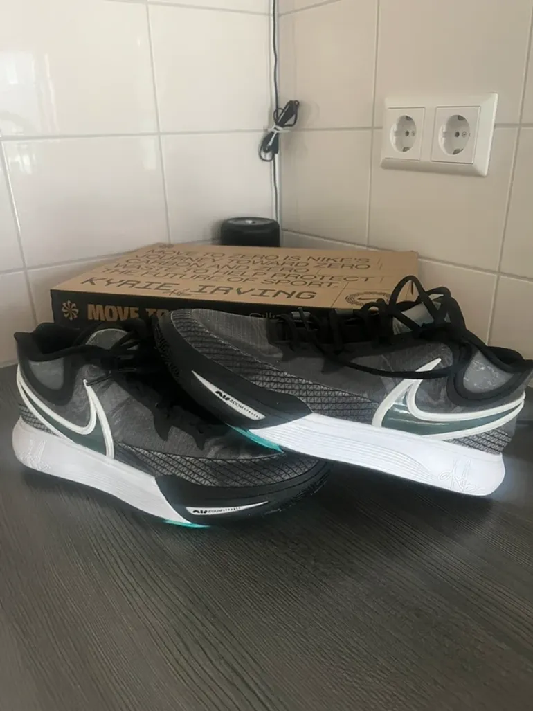 Used Nike hardloopschoenen bike — image 2 of 4