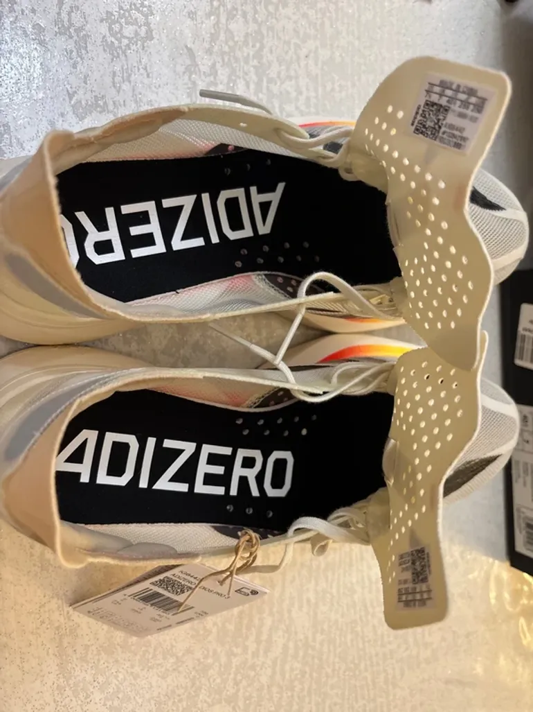 Used Pro Adizero Adios 3 bike — image 11 of 12