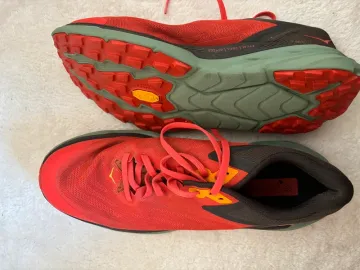 Used Hoka Running Shoes bike — image 2 of 3
