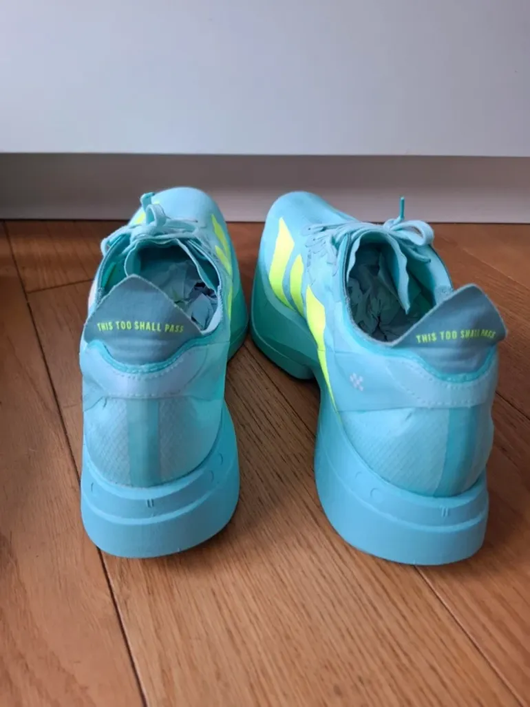 Used New Balance Adizero Adios Pro 4 bike — image 8 of 15