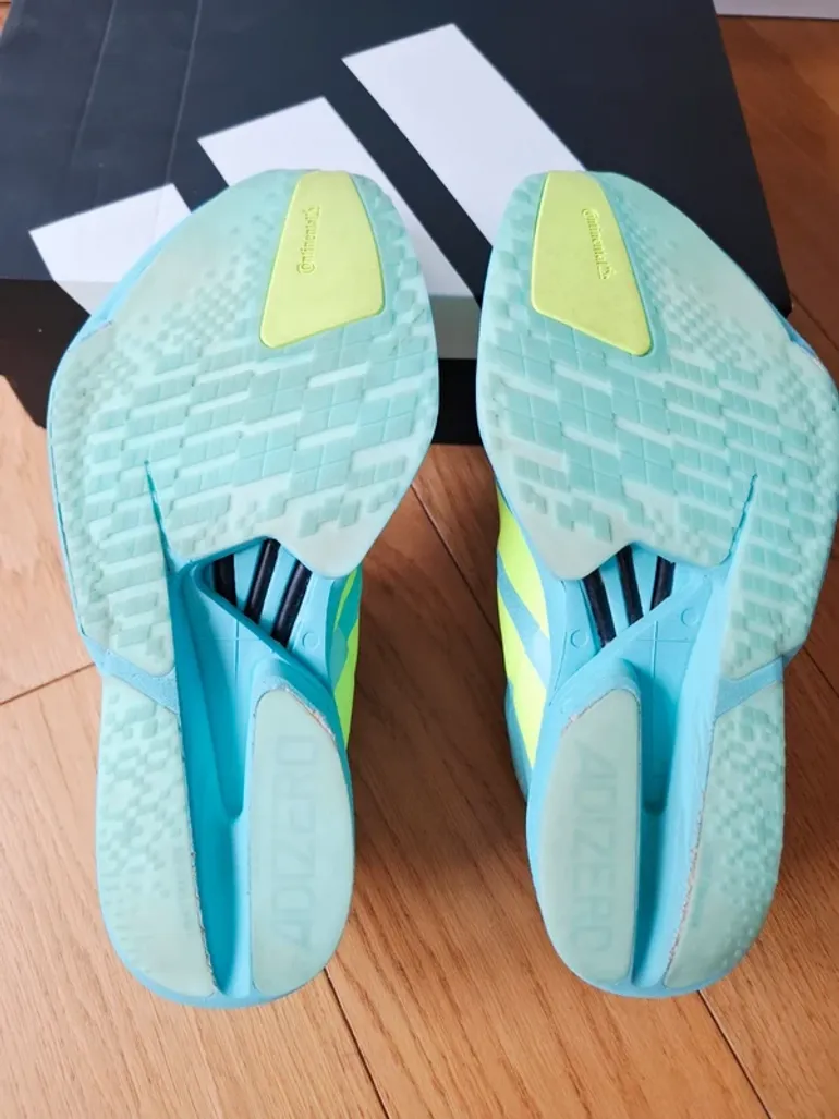Used New Balance Adizero Adios Pro 4 bike — image 12 of 15