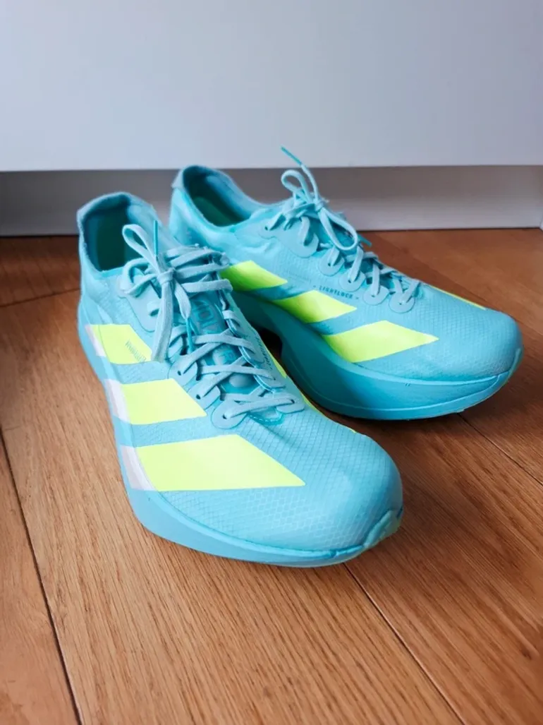 Used New Balance Adizero Adios Pro 4 bike — image 4 of 15