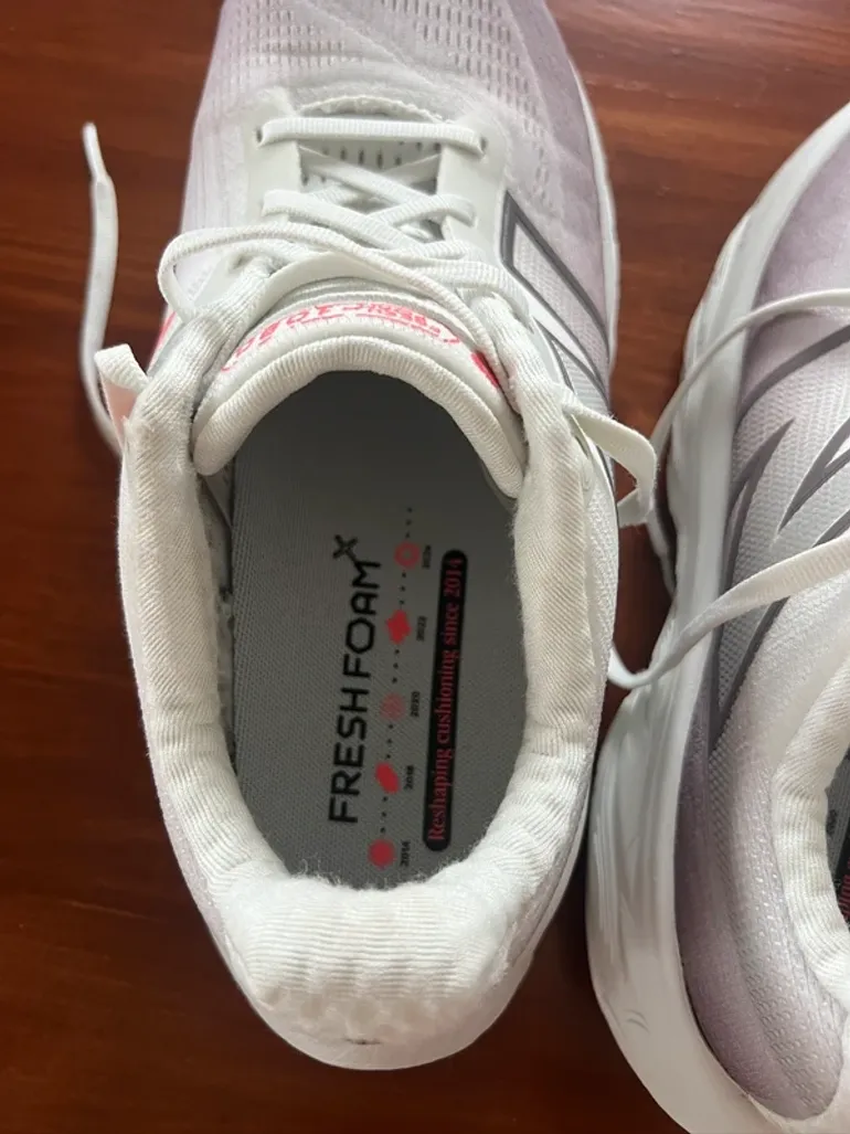 New Balance Fresh Foam 1080 V14 bike de segunda mano — imagen 8 de 8