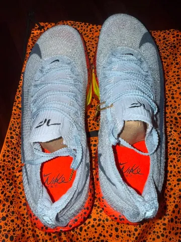 Used Nike Air Zoom Alphafly Next 3 bike — image 7 of 7