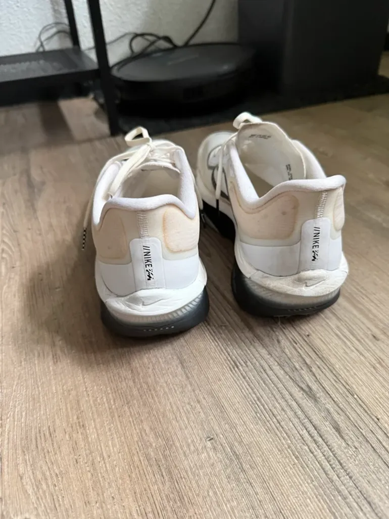 Tweedehands Nike Zoom Fly 6 bike — afbeelding 3 van 7