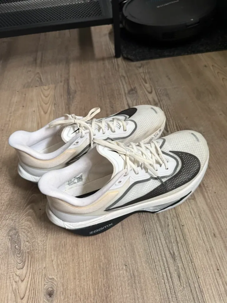 Tweedehands Nike Zoom Fly 6 bike — afbeelding 4 van 7