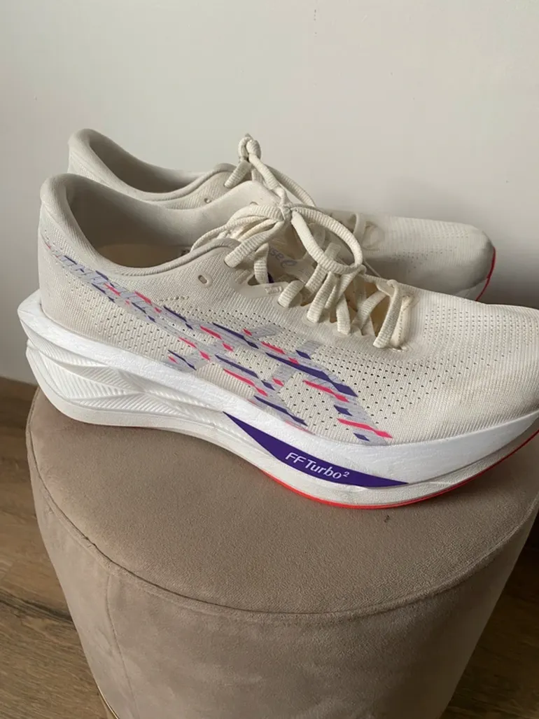 Used Asics Superblast bike — image 7 of 11