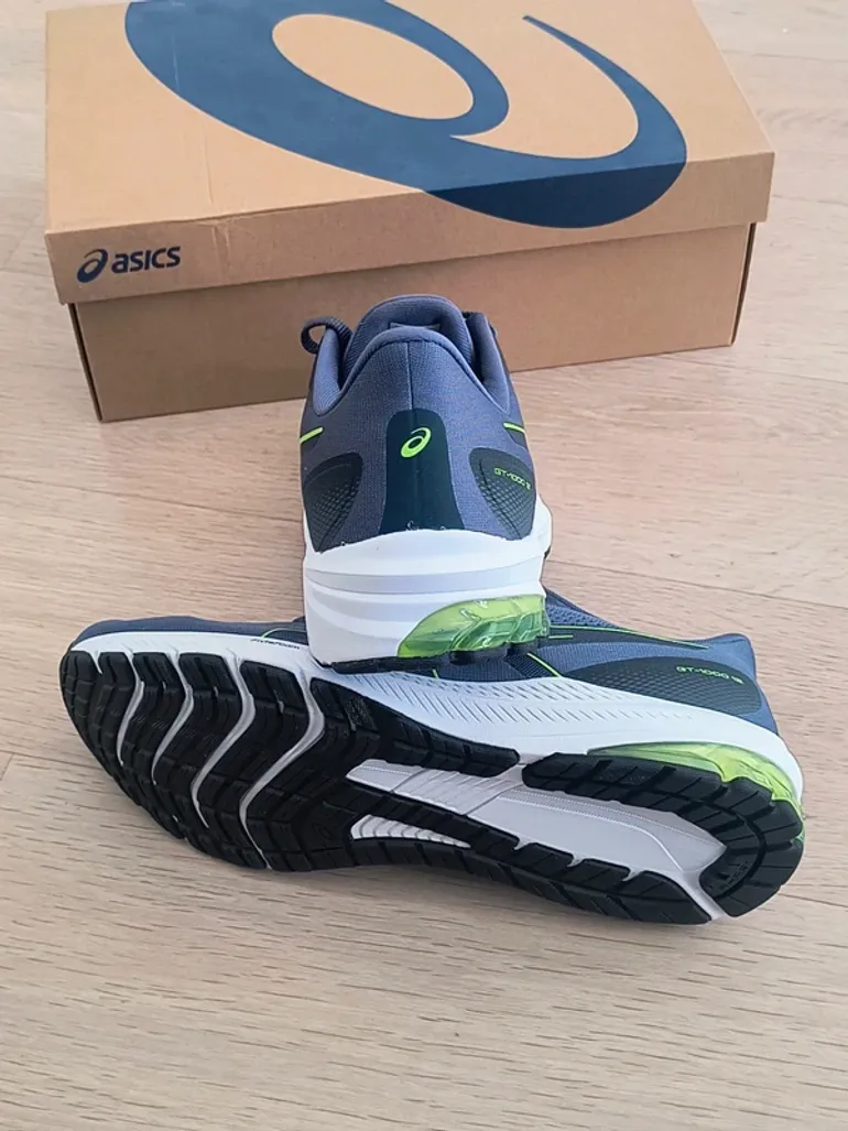 Used Asics GT-1000 12 bike — image 8 of 12