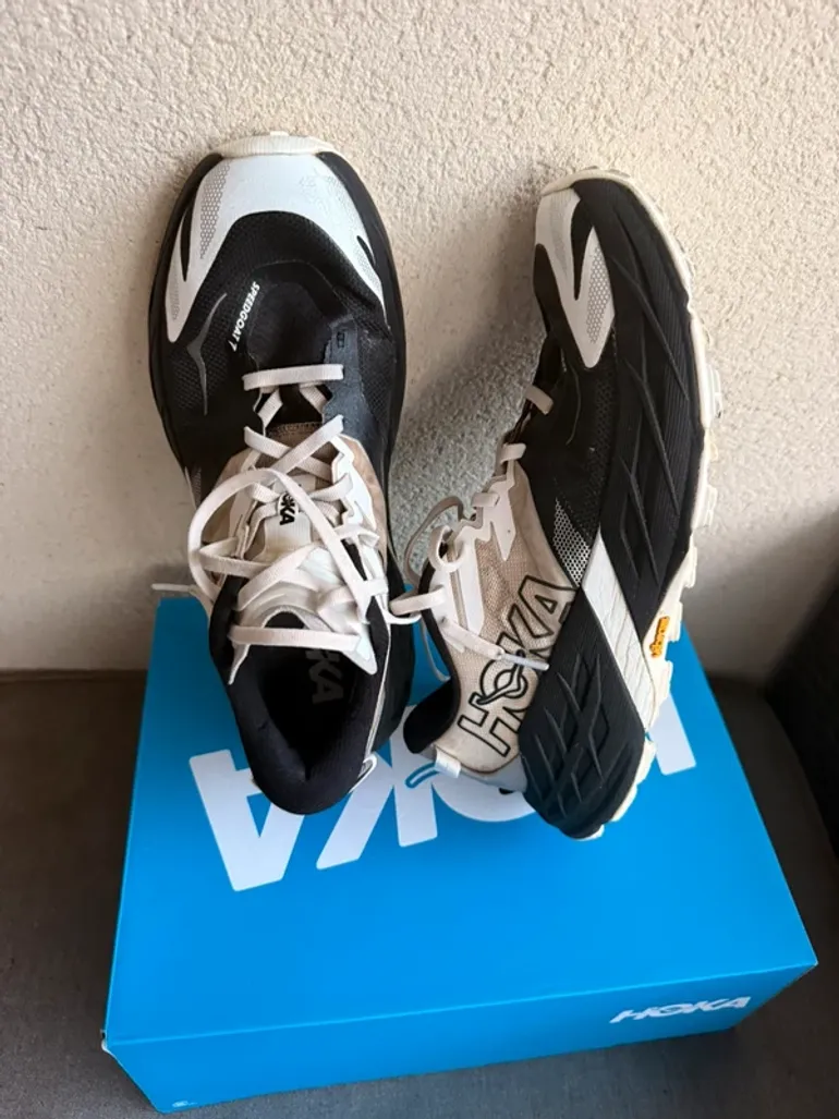 Tweedehands Hoka Speedgoat 7 bike — afbeelding 2 van 3