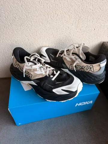 Tweedehands Hoka Speedgoat 7 bike — afbeelding 1 van 3