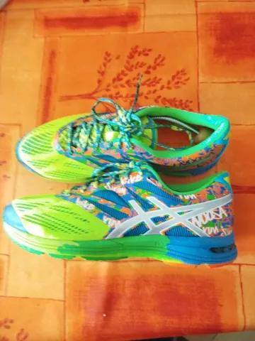 Używany Asics Gel Noosa Tri bike — zdjęcie 1 z 4