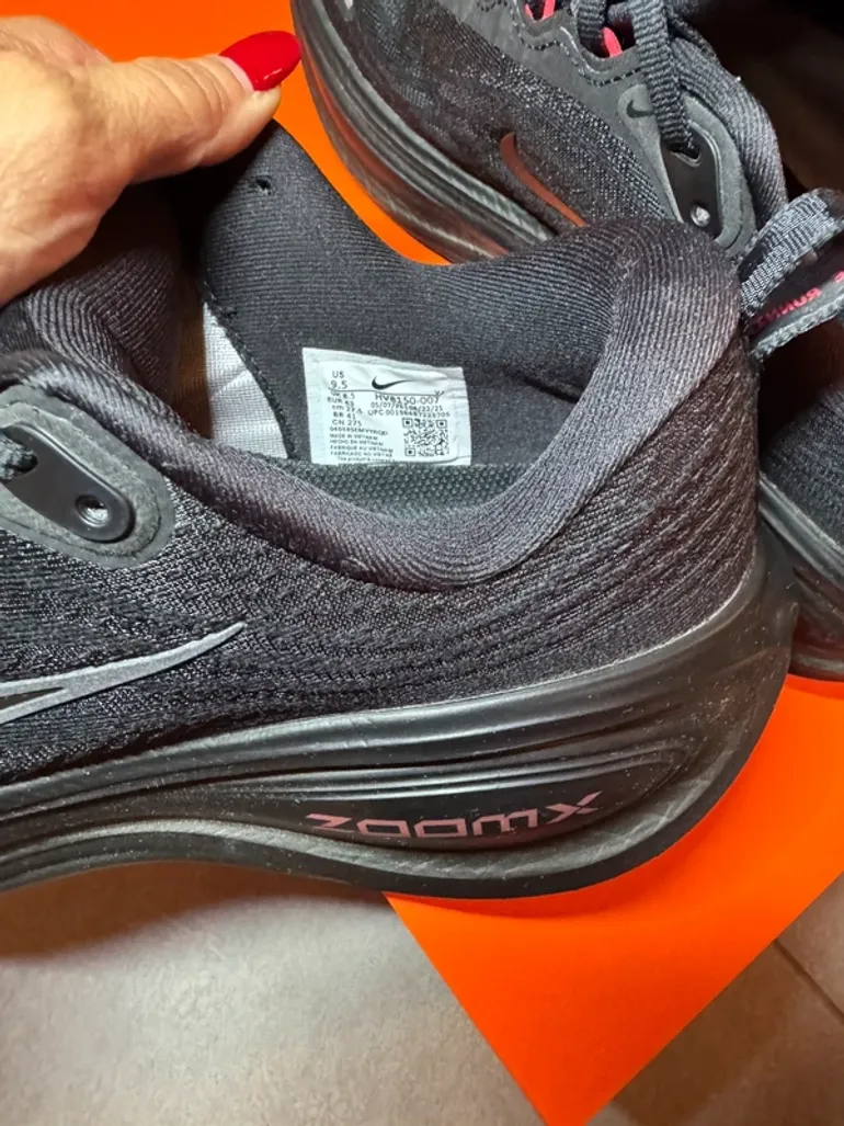 Used Nike Vomero Plus bike — image 5 of 8