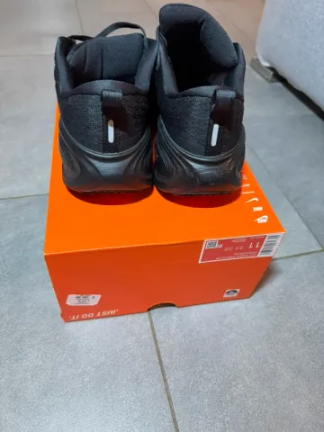 Used Nike Vomero Plus bike — image 6 of 8