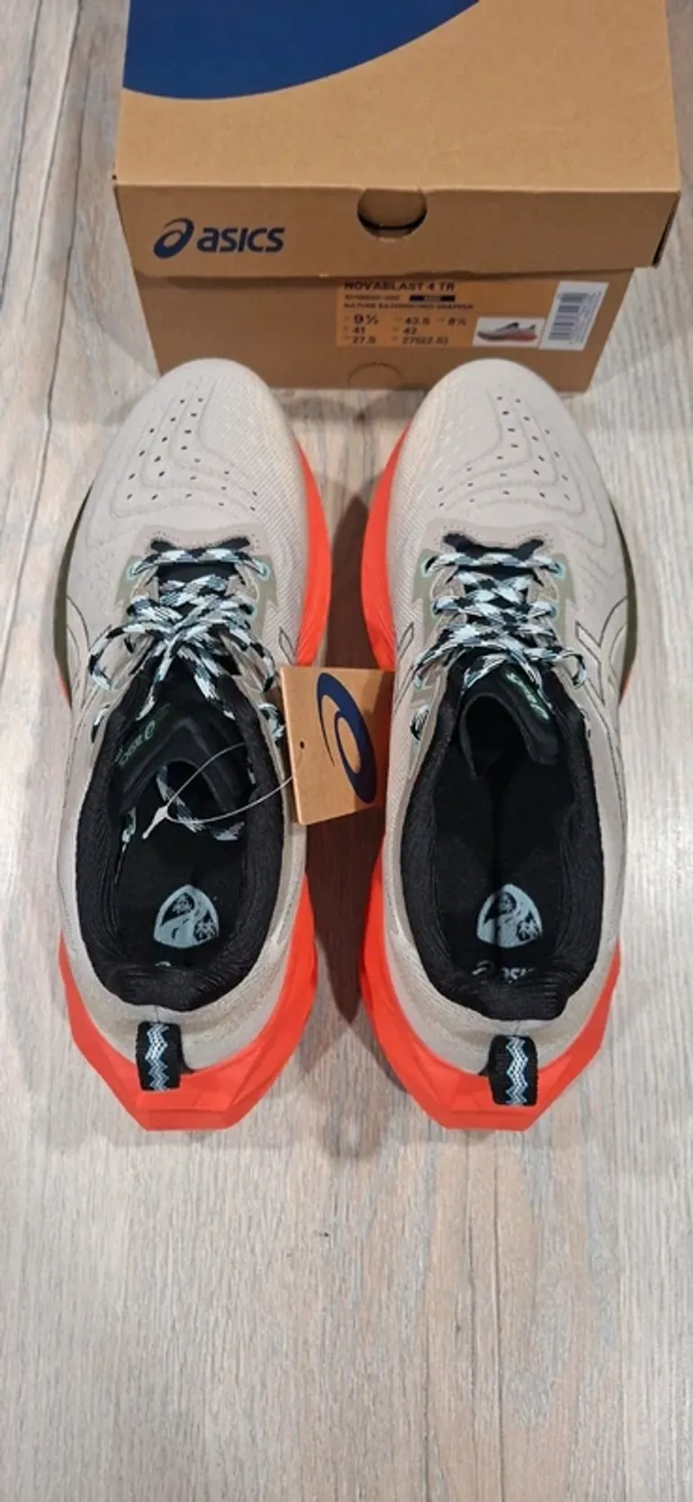 Asics Novablast 4 Trail bike d'occasion — image 7 sur 10