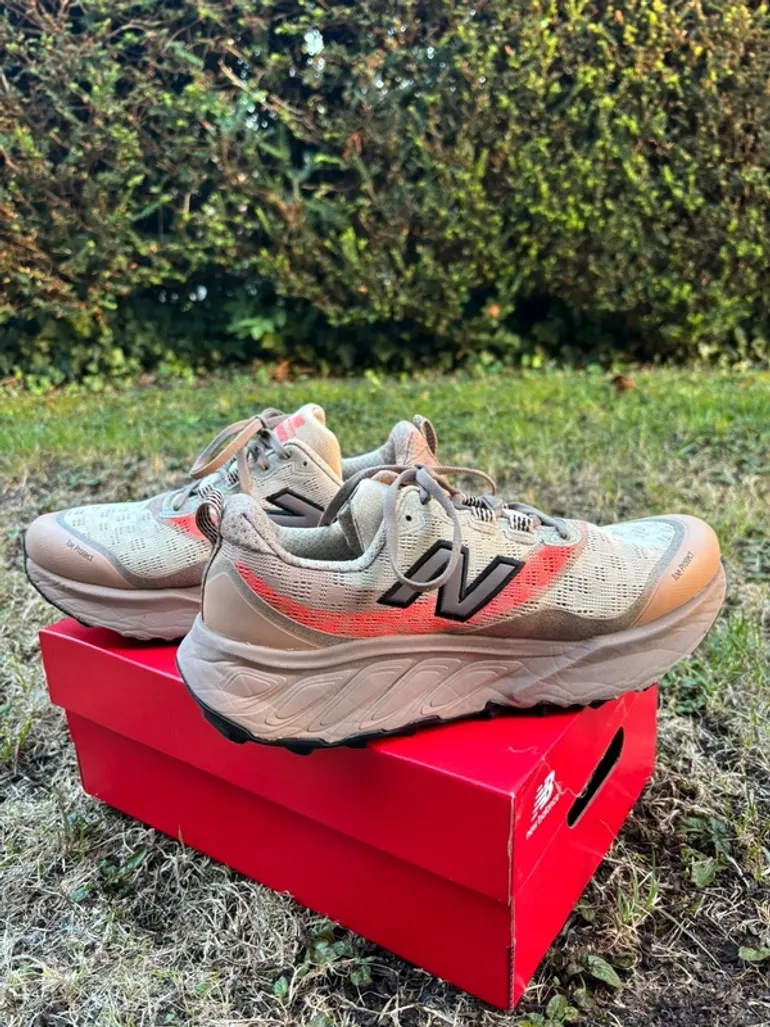 Used New Balance Fresh Foam x Hierro v9 bike — image 4 of 8