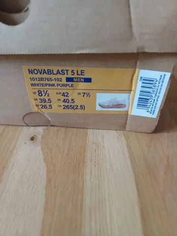 Used Asics Novablast 5 bike — image 8 of 8
