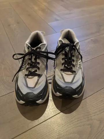 Used Hoka Mafate 5 bike — image 2 of 2