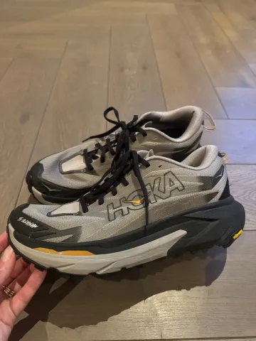 Used Hoka Mafate 5 bike — image 1 of 2