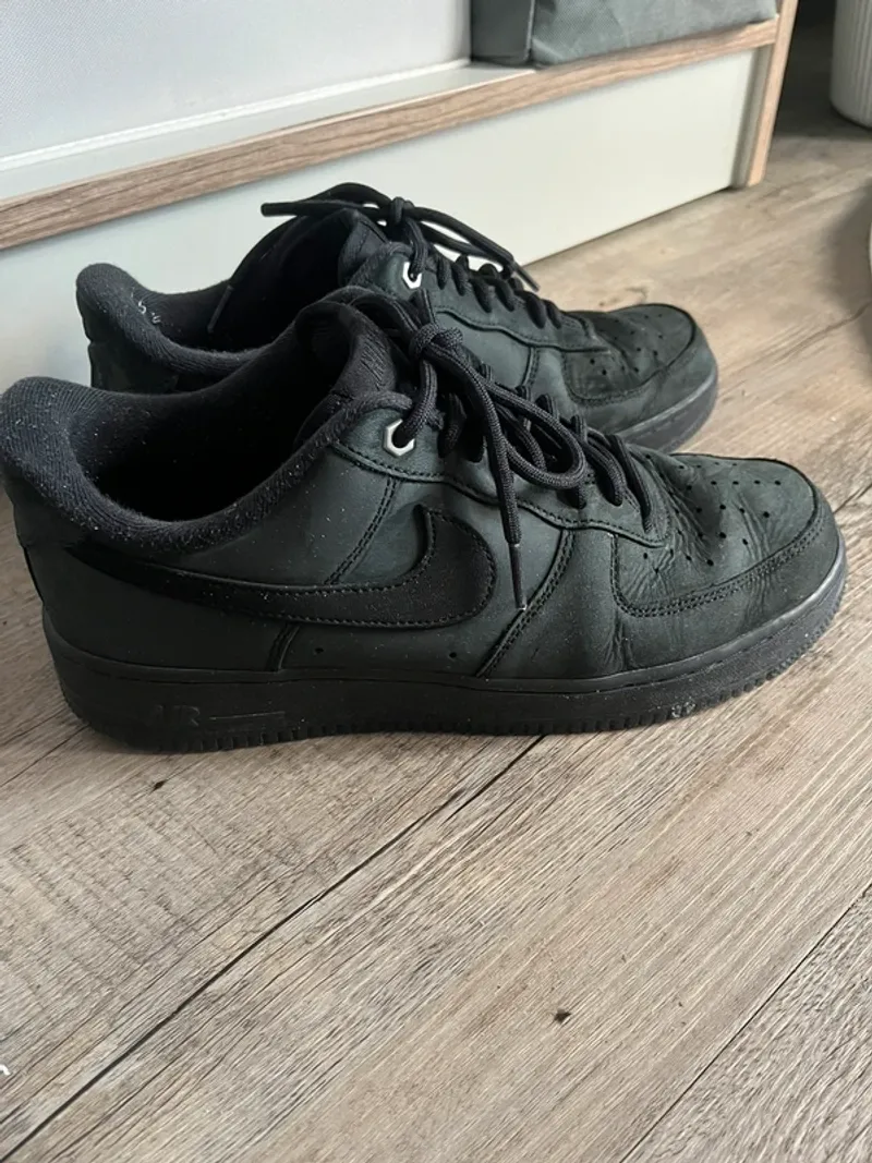 Used Nike Shoes Running Shoes