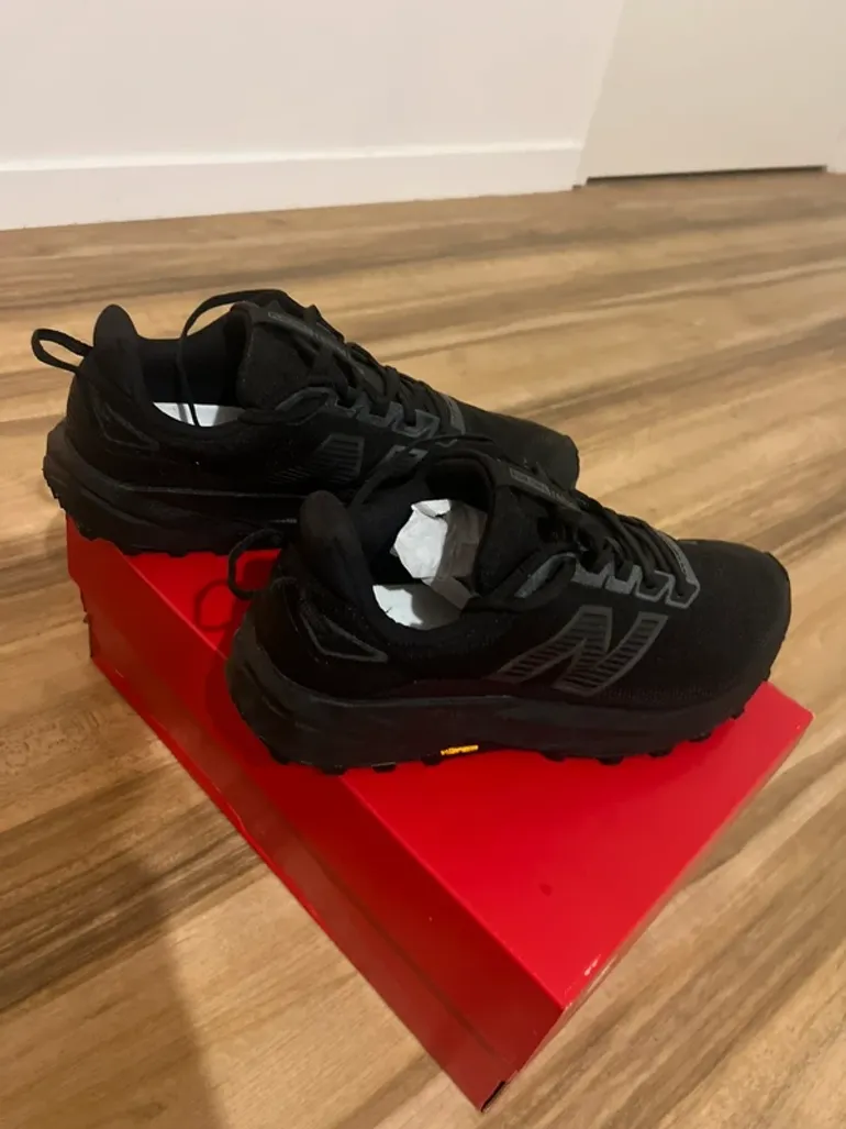 Used New Balance FuelCell Rebel Trail bike — image 4 of 4