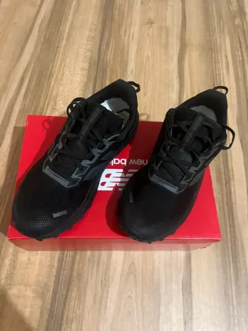 Used New Balance FuelCell Rebel Trail bike — image 3 of 4