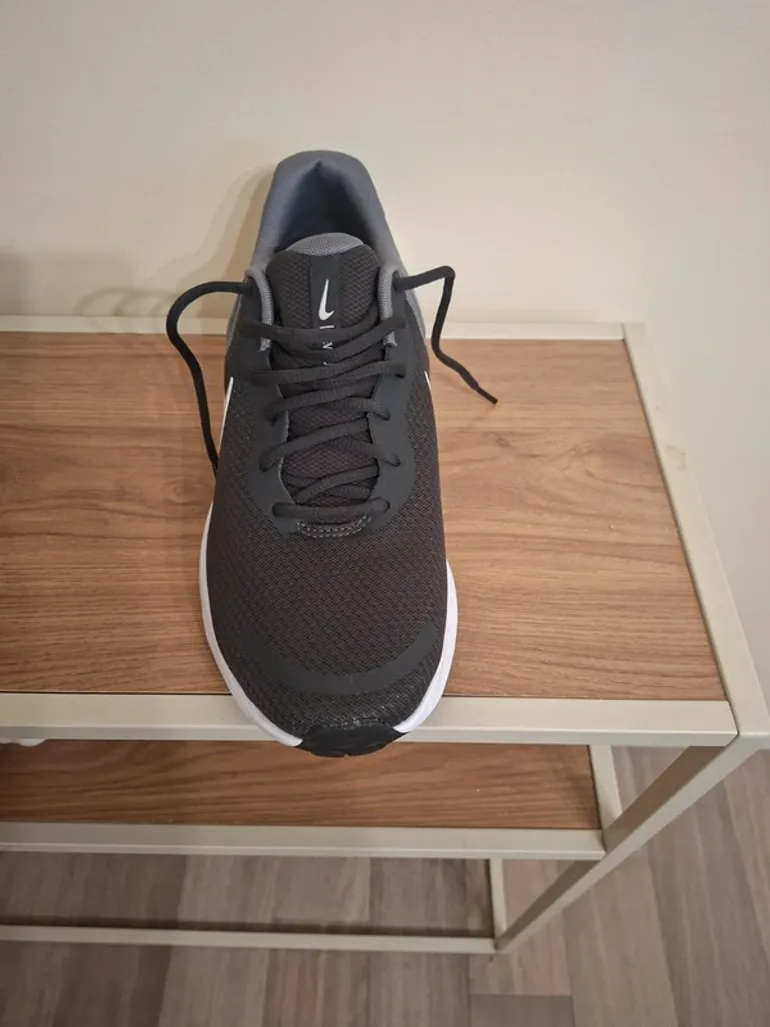 Použité Nike Revolution 7 bike — obrázek 3 z 5