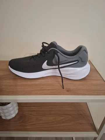 Použité Nike Revolution 7 bike — obrázek 2 z 5